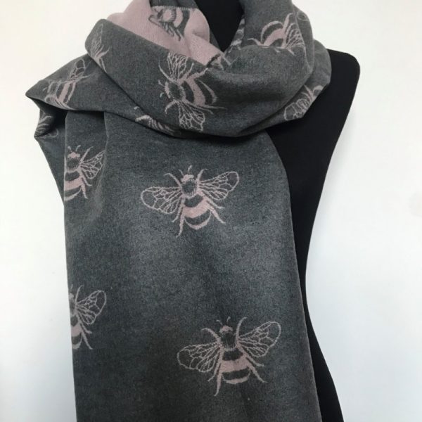 Bee design, thick printed scarf