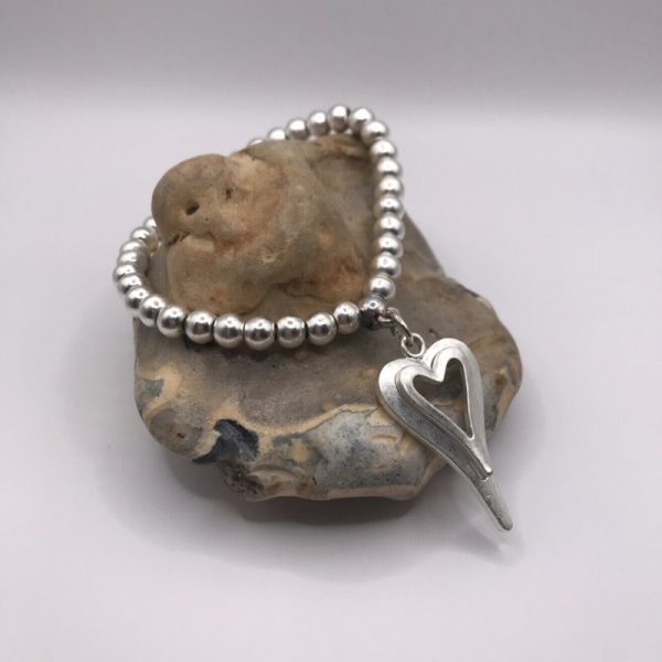 Heart bracelet