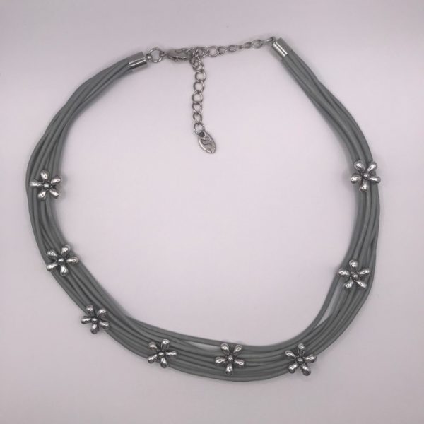 Leather flower necklace